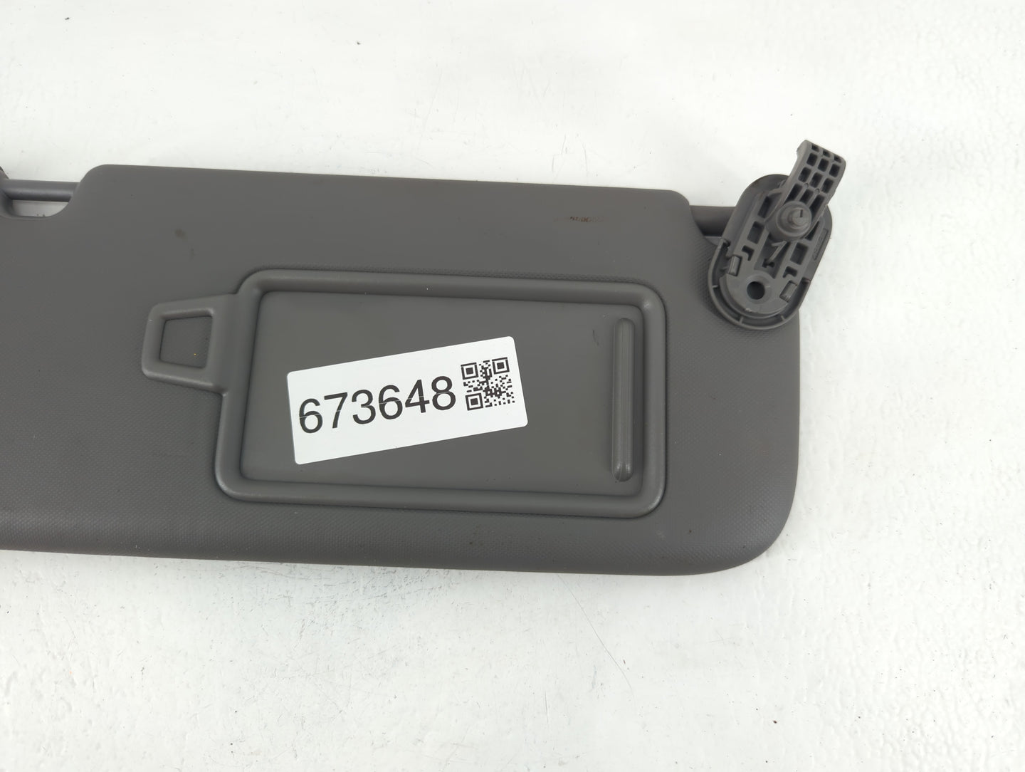 2021-2022 Hyundai Elantra Sun Visor Shade Replacement Passenger Right Mirror Fits Fits 2021 2022 OEM Used Auto Parts - Oemusedautoparts1.com
