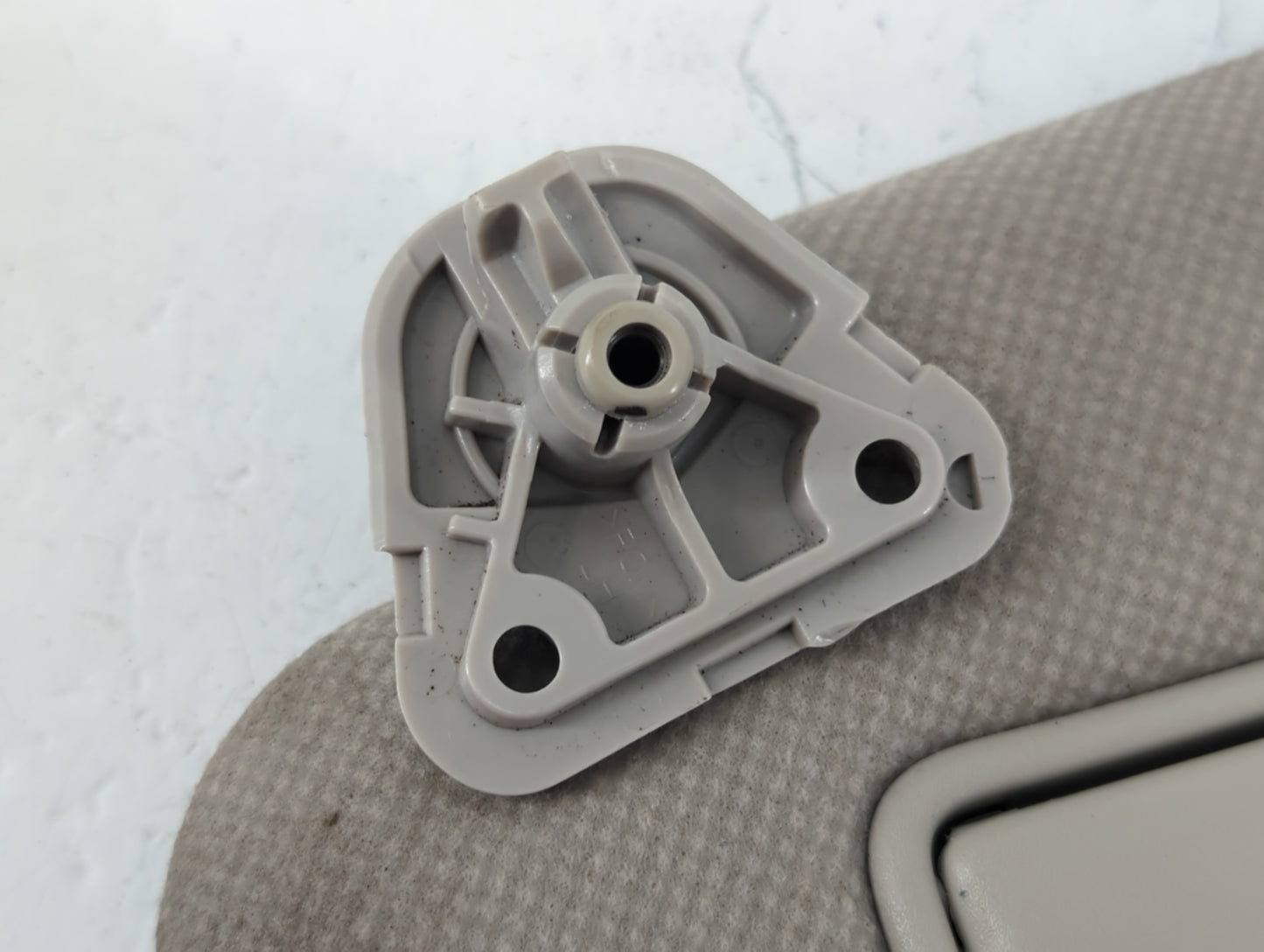 2013-2019 Nissan Sentra Sun Visor Shade Replacement Driver Left Mirror Fits Fits 2012 2013 2014 2015 2016 2017 2018 2019 OEM Used Auto Parts - Oemusedautoparts1.com