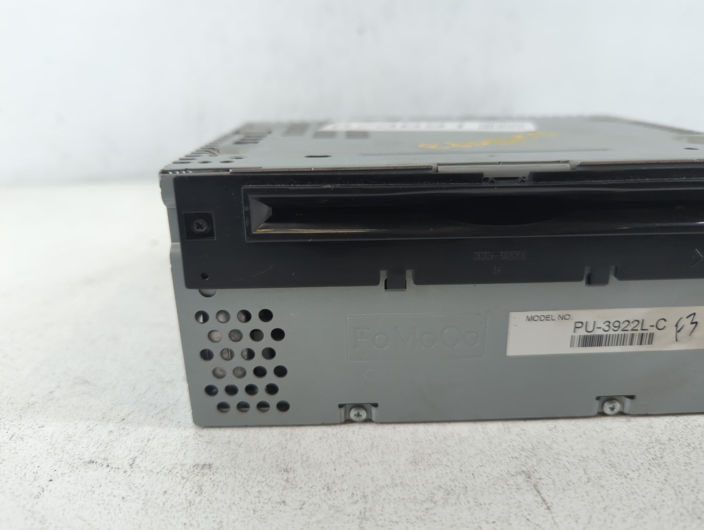 2017 Ford Explorer Radio AM FM Cd Player Receiver Replacement P/N:HB5T-19C107-BA Fits OEM Used Auto Parts - Oemusedautoparts1.com