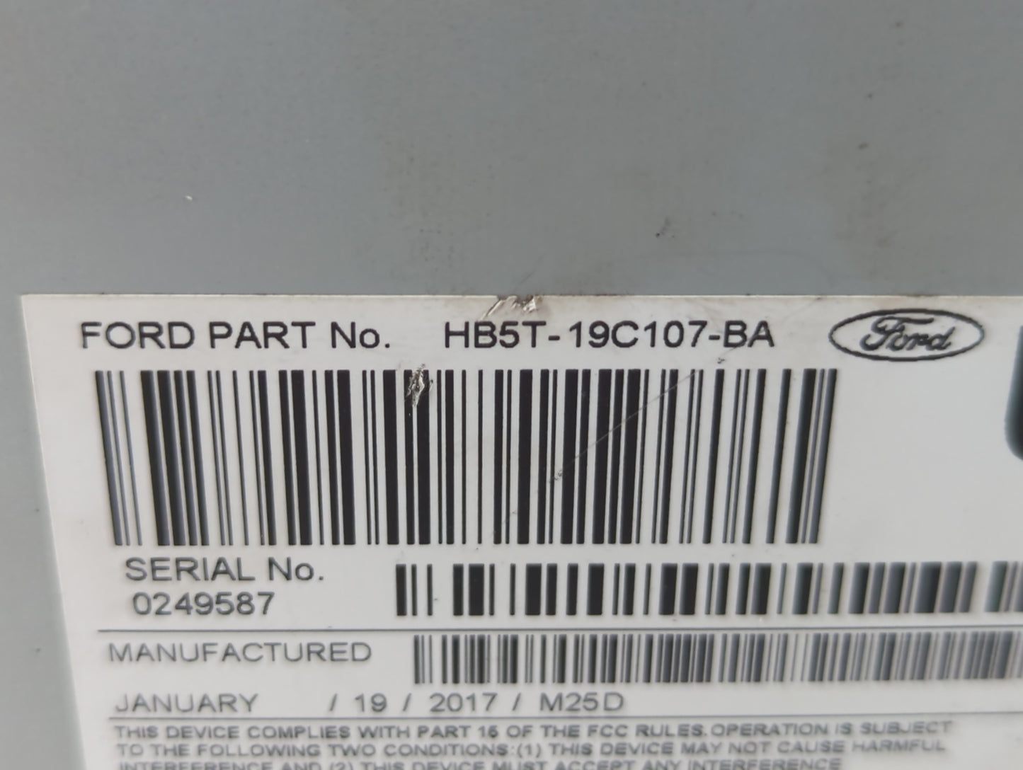 2017 Ford Explorer Radio AM FM Cd Player Receiver Replacement P/N:HB5T-19C107-BA Fits OEM Used Auto Parts - Oemusedautoparts1.com