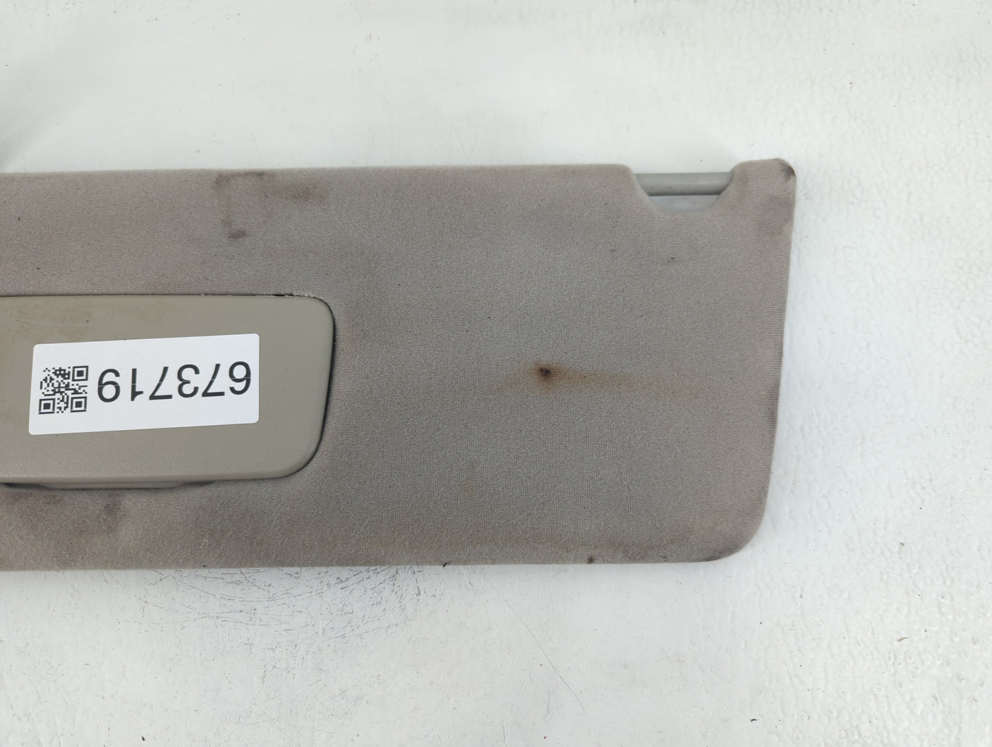 2002-2006 Toyota Camry Sun Visor Shade Replacement Driver Left Mirror Fits Fits 2002 2003 2004 2005 2006 OEM Used Auto Parts - Oemusedautoparts1.com