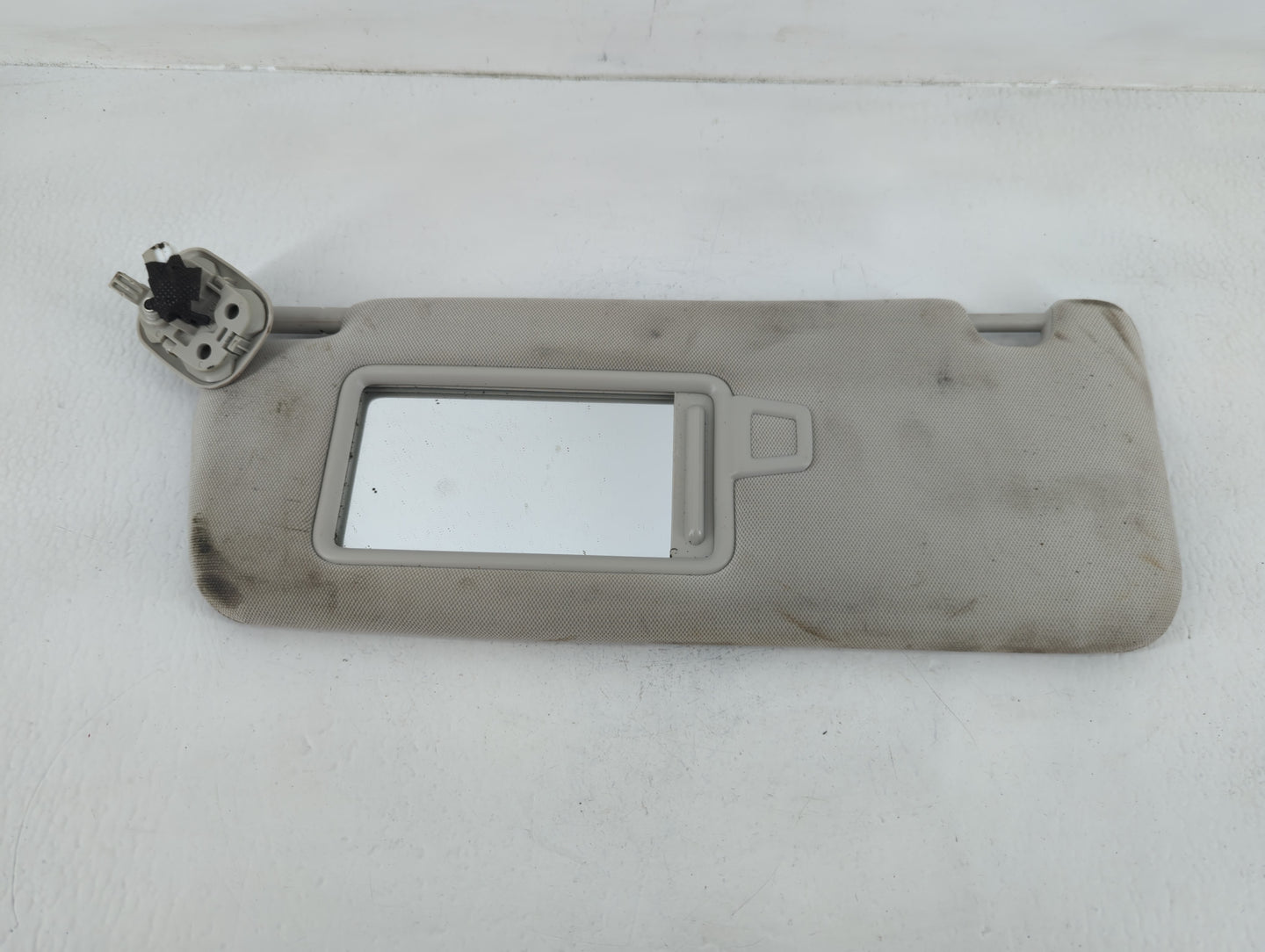 2018-2020 Kia Stinger Sun Visor Shade Replacement Driver Left Mirror Fits Fits 2018 2019 2020 OEM Used Auto Parts - Oemusedautoparts1.com