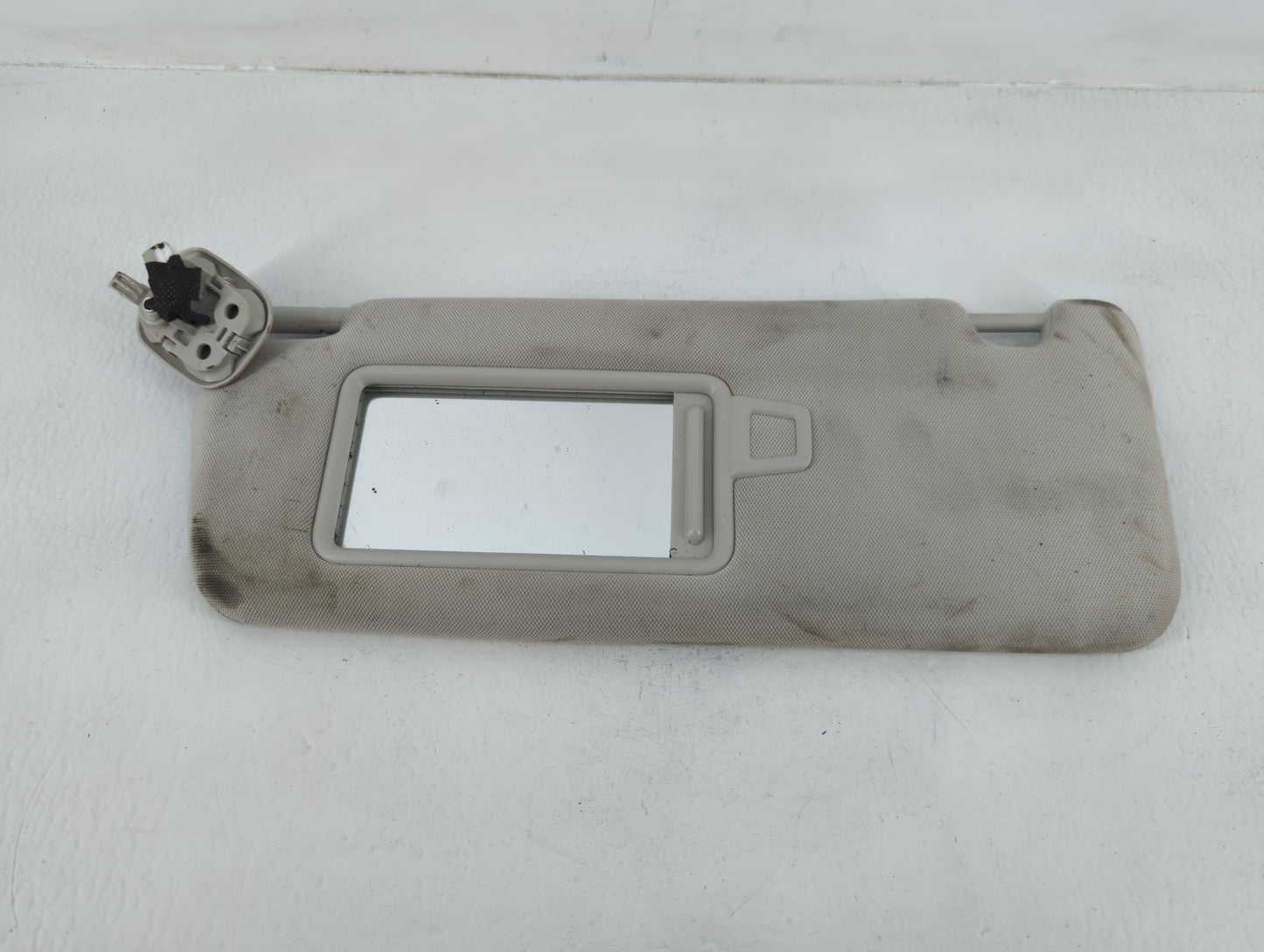 2018-2020 Kia Stinger Sun Visor Shade Replacement Driver Left Mirror Fits Fits 2018 2019 2020 OEM Used Auto Parts - Oemusedautoparts1.com