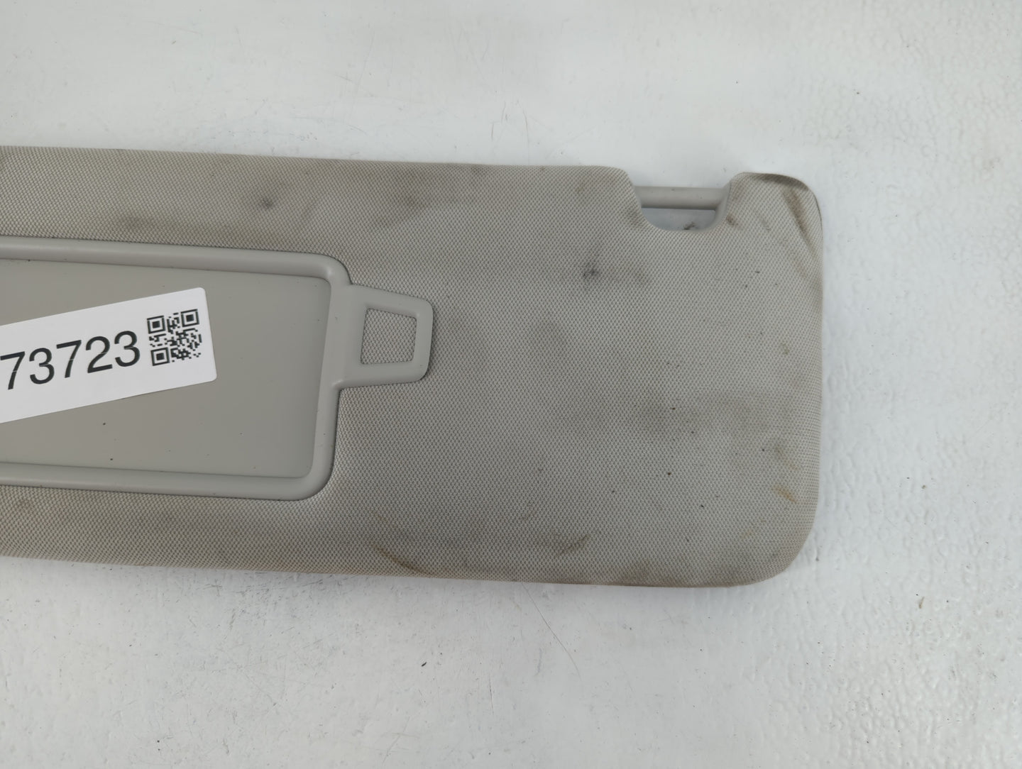 2018-2020 Kia Stinger Sun Visor Shade Replacement Driver Left Mirror Fits Fits 2018 2019 2020 OEM Used Auto Parts - Oemusedautoparts1.com