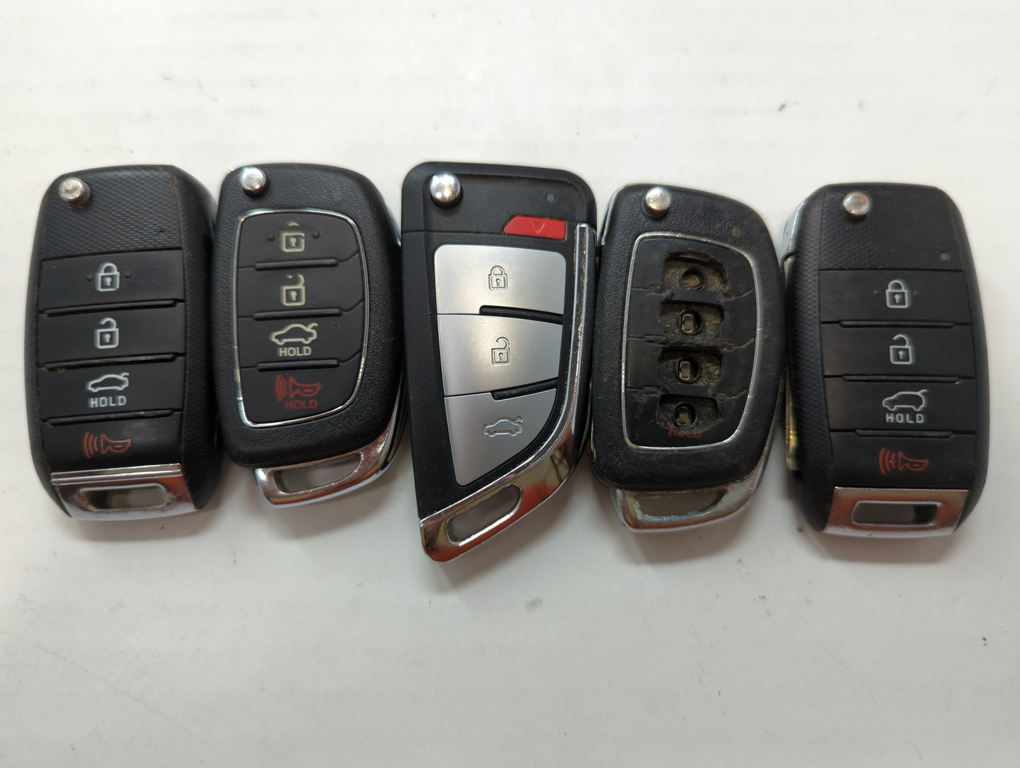 Lot of 5 Hyundai Keyless Entry Remote Fob MIXED FCC IDS MIXED PART - Oemusedautoparts1.com