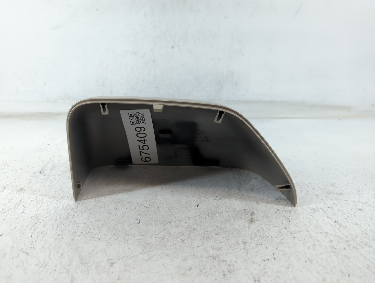 2017 Ford F-350 Super Duty Passenger Right Side View Manual Door Mirror - Oemusedautoparts1.com