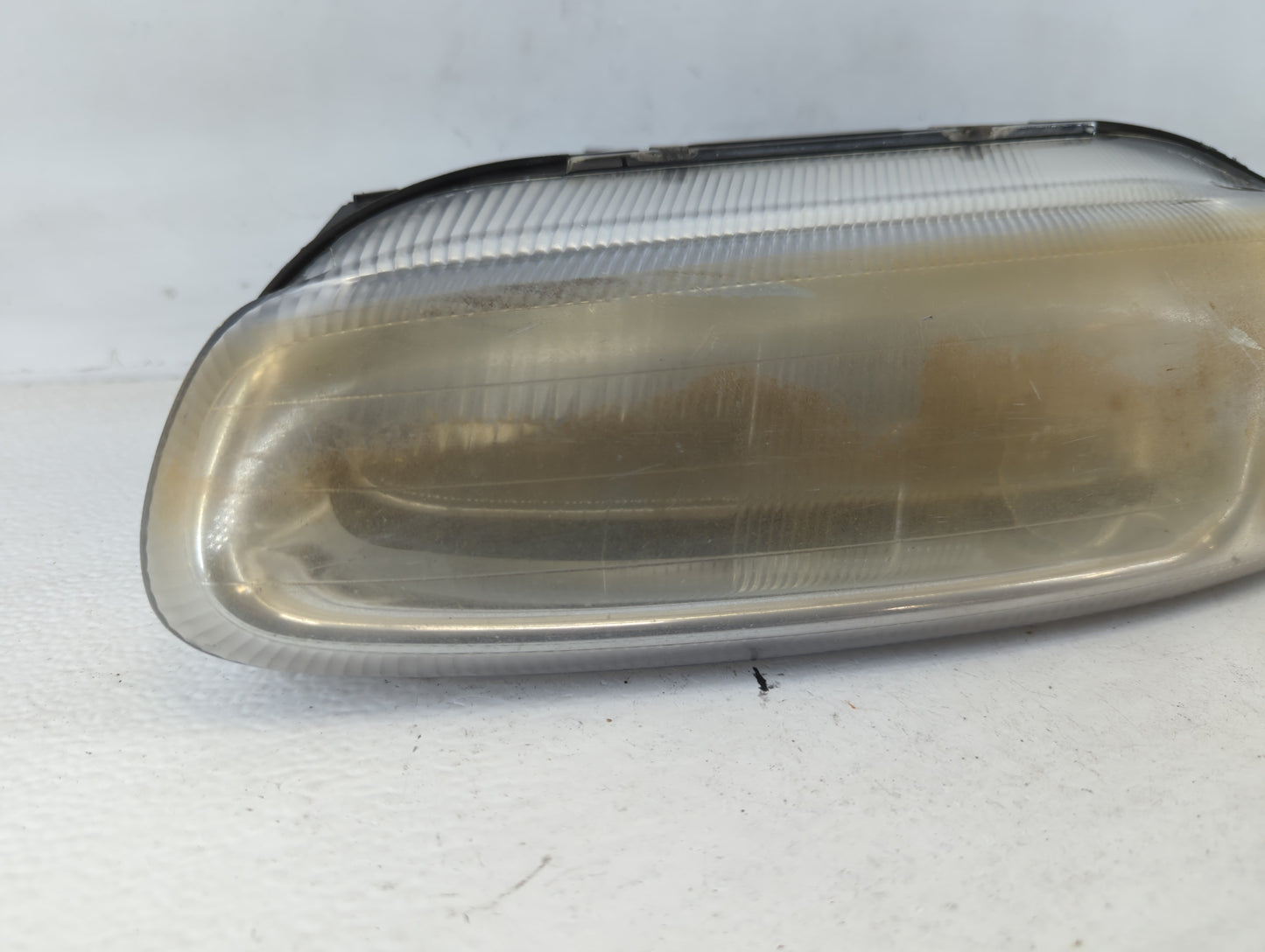 1996-2000 Chrysler Sebring Driver Left Oem Head Light Headlight Lamp - Oemusedautoparts1.com