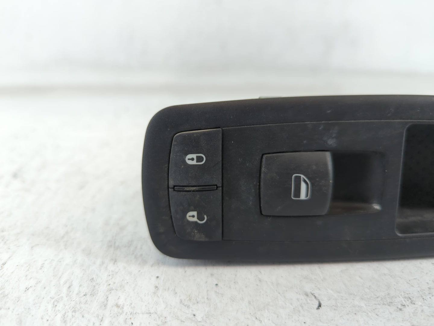 2012 Dodge Journey Master Power Window Switch Replacement Driver Side Left P/N:10025269 68084002 Fits OEM Used Auto Parts - Oemusedautoparts1.com