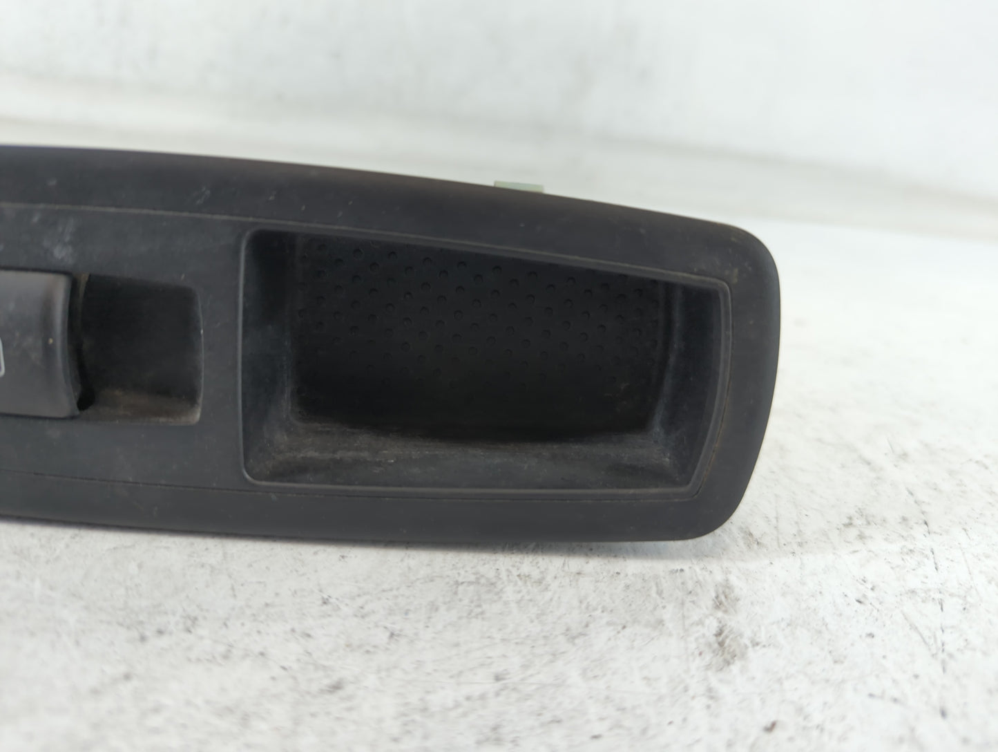 2012 Dodge Journey Master Power Window Switch Replacement Driver Side Left P/N:10025269 68084002 Fits OEM Used Auto Parts - Oemusedautoparts1.com