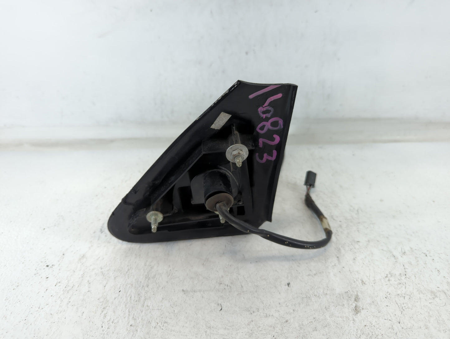 1987 Chevrolet Corvette Side Mirror Replacement Passenger Right View Door Mirror P/N:1404920 Fits OEM Used Auto Parts - Oemusedautoparts1.com