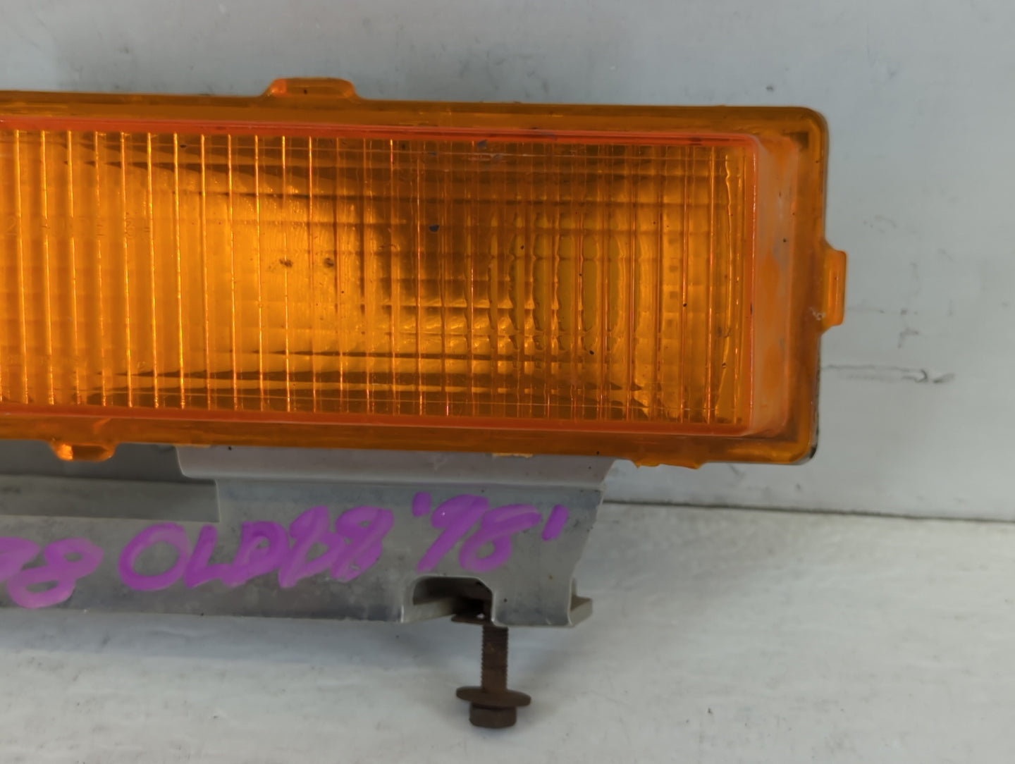 1998 Oldsmobile 88 Driver Left Oem Head Light Headlight Lamp - Oemusedautoparts1.com