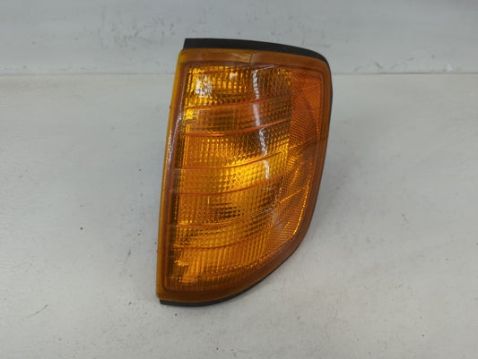 1987 Mercedes-benz W124 Driver Left Oem Head Light Headlight Lamp - Oemusedautoparts1.com