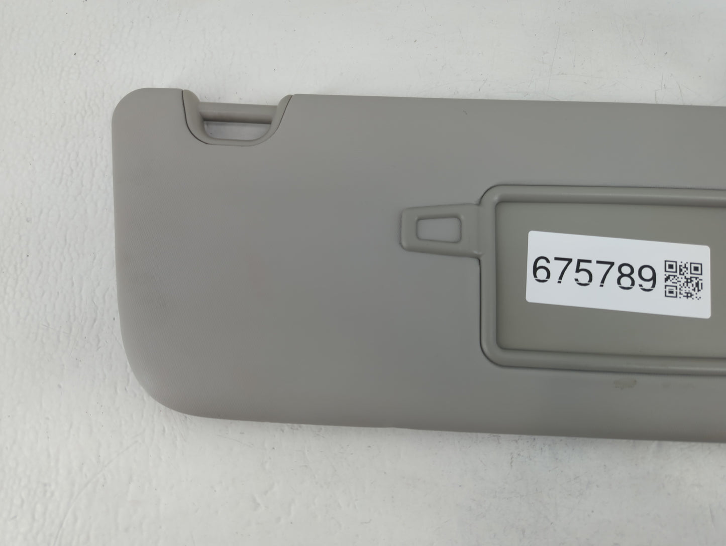 2014-2019 Kia Soul Sun Visor Shade Replacement Passenger Right Mirror Fits Fits 2014 2015 2016 2017 2018 2019 OEM Used Auto Parts - Oemusedautoparts1.com
