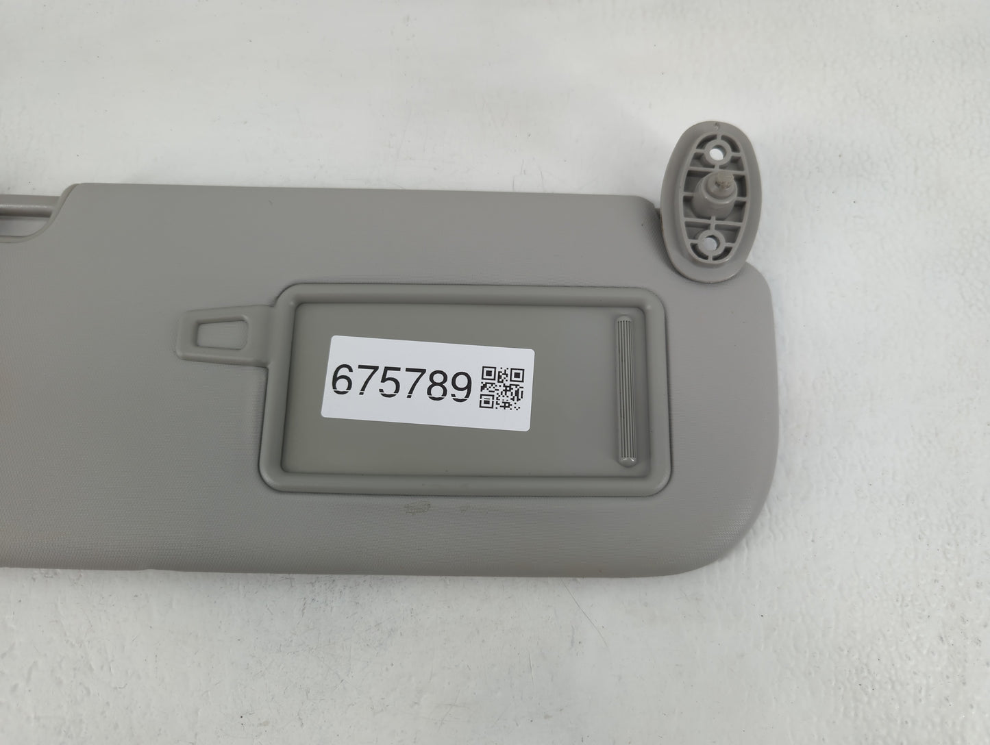 2014-2019 Kia Soul Sun Visor Shade Replacement Passenger Right Mirror Fits Fits 2014 2015 2016 2017 2018 2019 OEM Used Auto Parts - Oemusedautoparts1.com