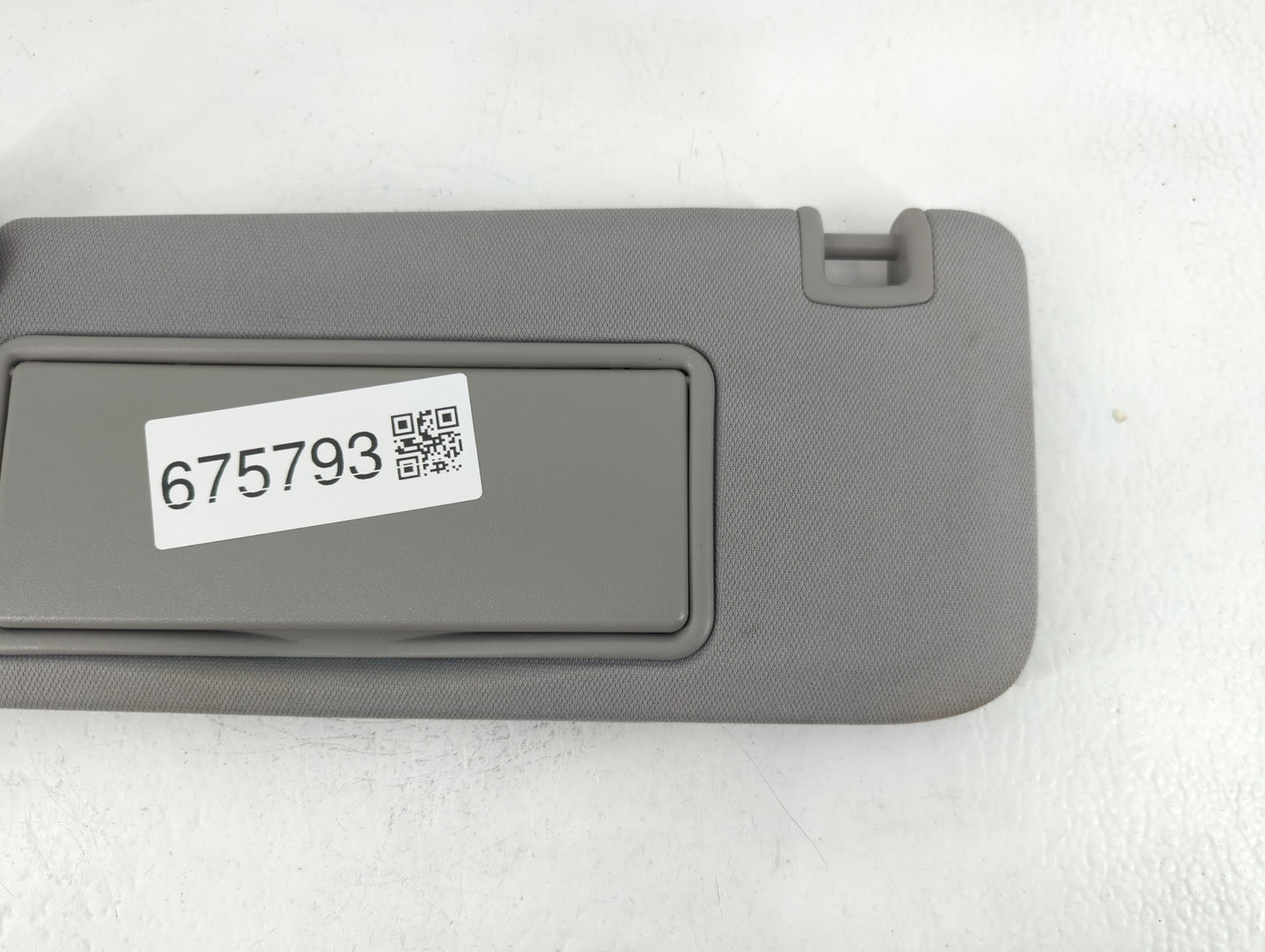 2016-2021 Chevrolet Malibu Sun Visor Shade Replacement Driver Left Mirror Fits Fits 2016 2017 2018 2019 2020 2021 OEM Used Auto Parts - Oemusedautoparts1.com