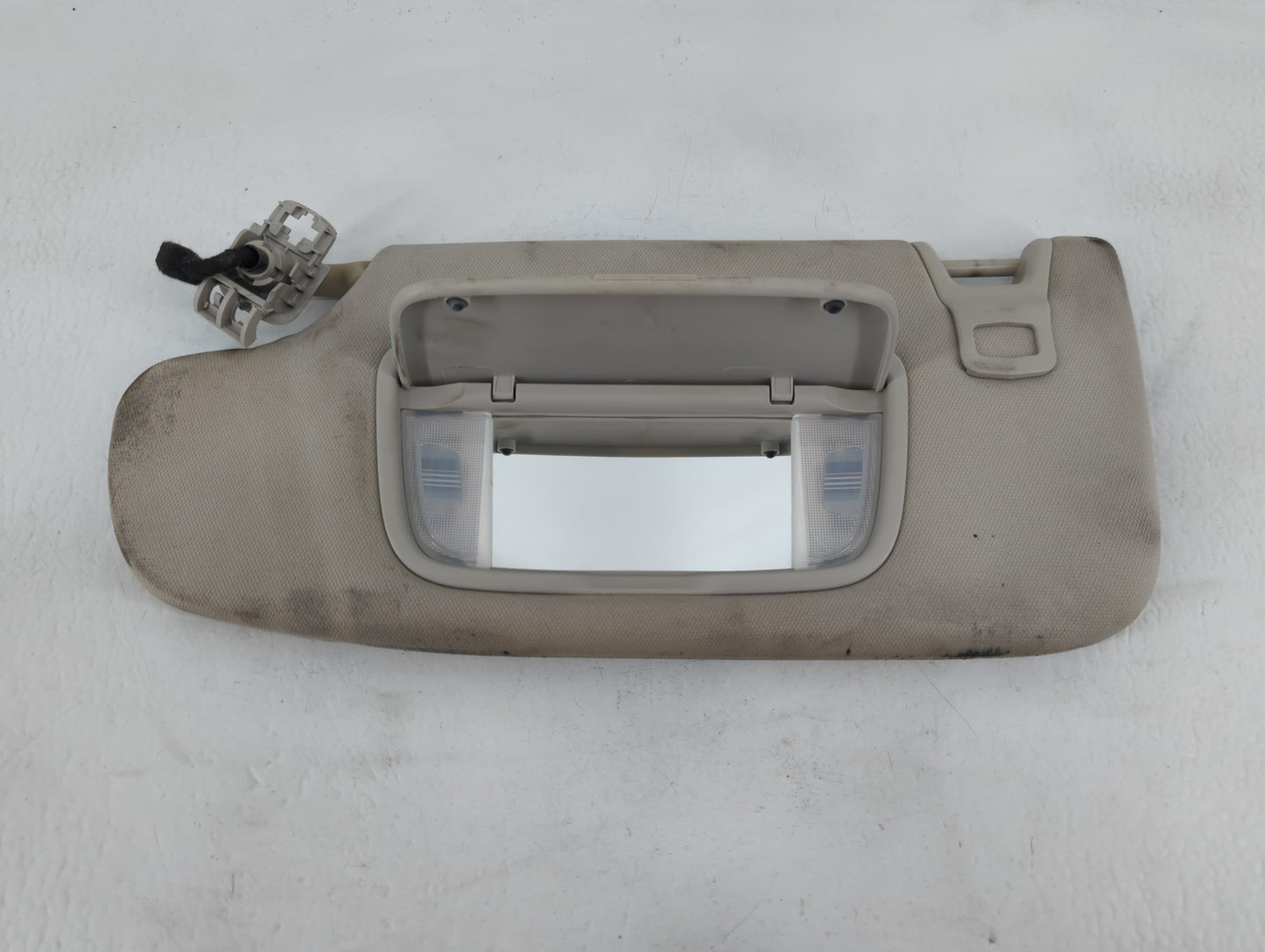 2021 Lincoln Navigator Sun Visor Shade Replacement Driver Left Mirror Fits OEM Used Auto Parts - Oemusedautoparts1.com