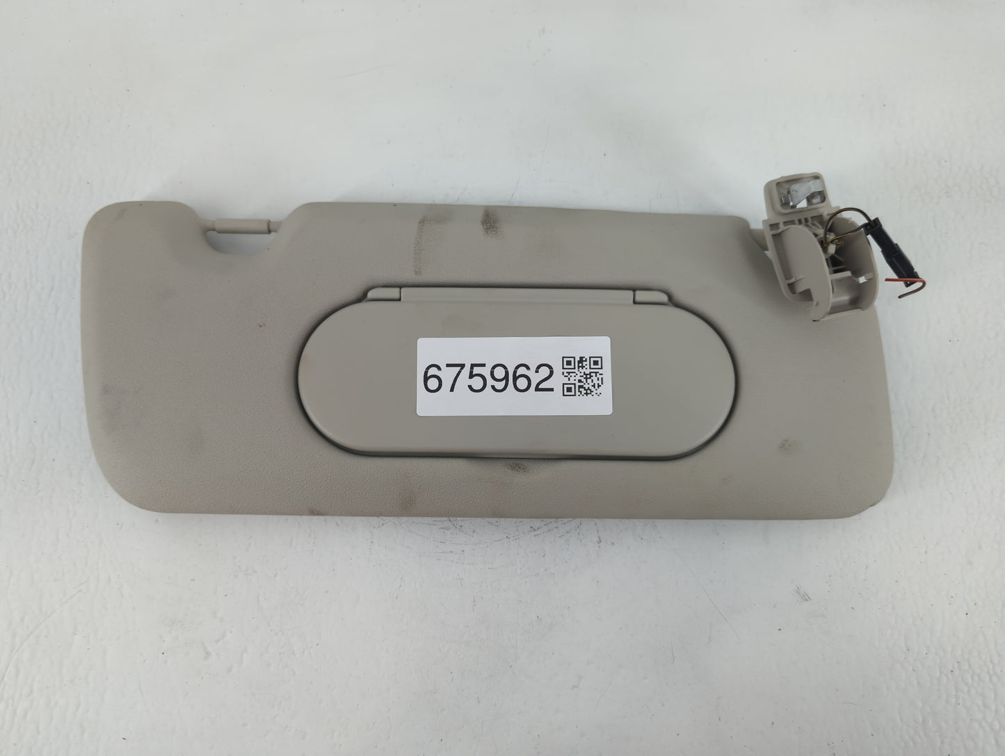 2019 Mini Cooper Countryman Sun Visor Shade Replacement Passenger Right Mirror Fits OEM Used Auto Parts - Oemusedautoparts1.com