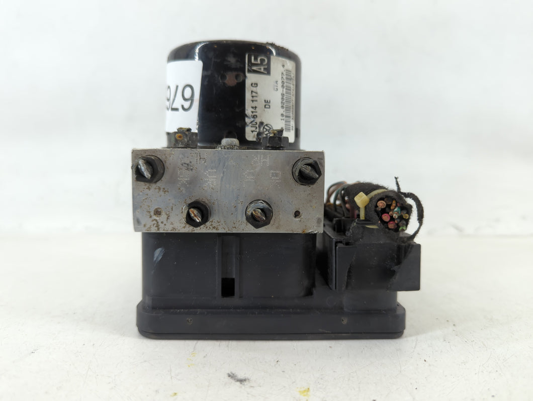 2001-2010 Volkswagen Beetle ABS Pump Control Module Replacement P/N:1 JU 614 117 G Fits OEM Used Auto Parts