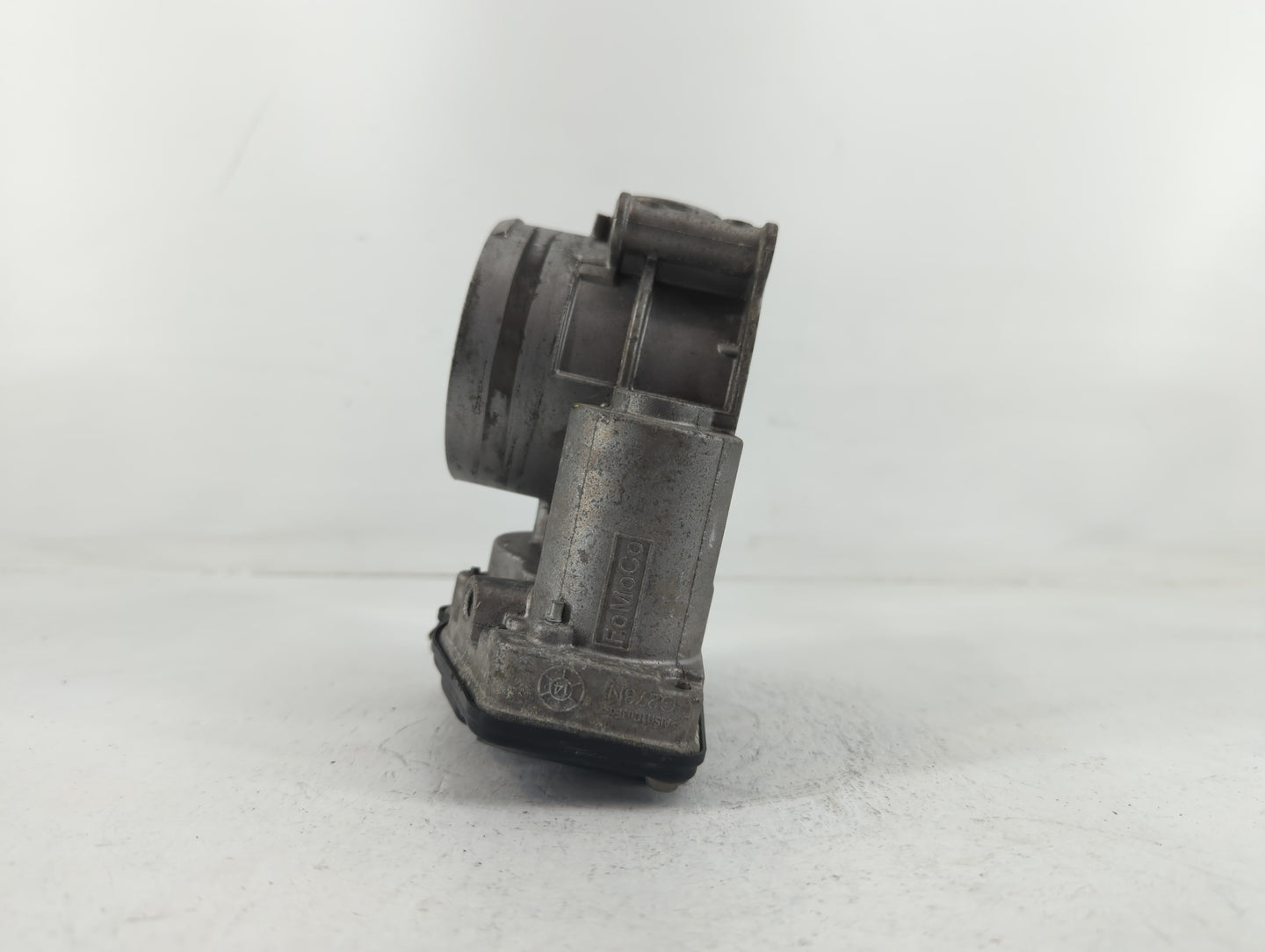 2013-2019 Ford Flex Throttle Body P/N:2G1402B-0174 Fits Fits 2011 2012 2013 2014 2015 2016 2017 2018 2019 OEM Used Auto Parts - Oemusedautoparts1.com