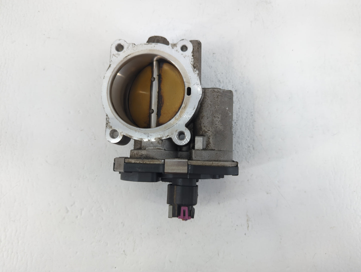 2009 Saturn Outlook Throttle Body P/N:0349AA995AA3123 Fits Fits 2007 2008 2010 2011 OEM Used Auto Parts - Oemusedautoparts1.com