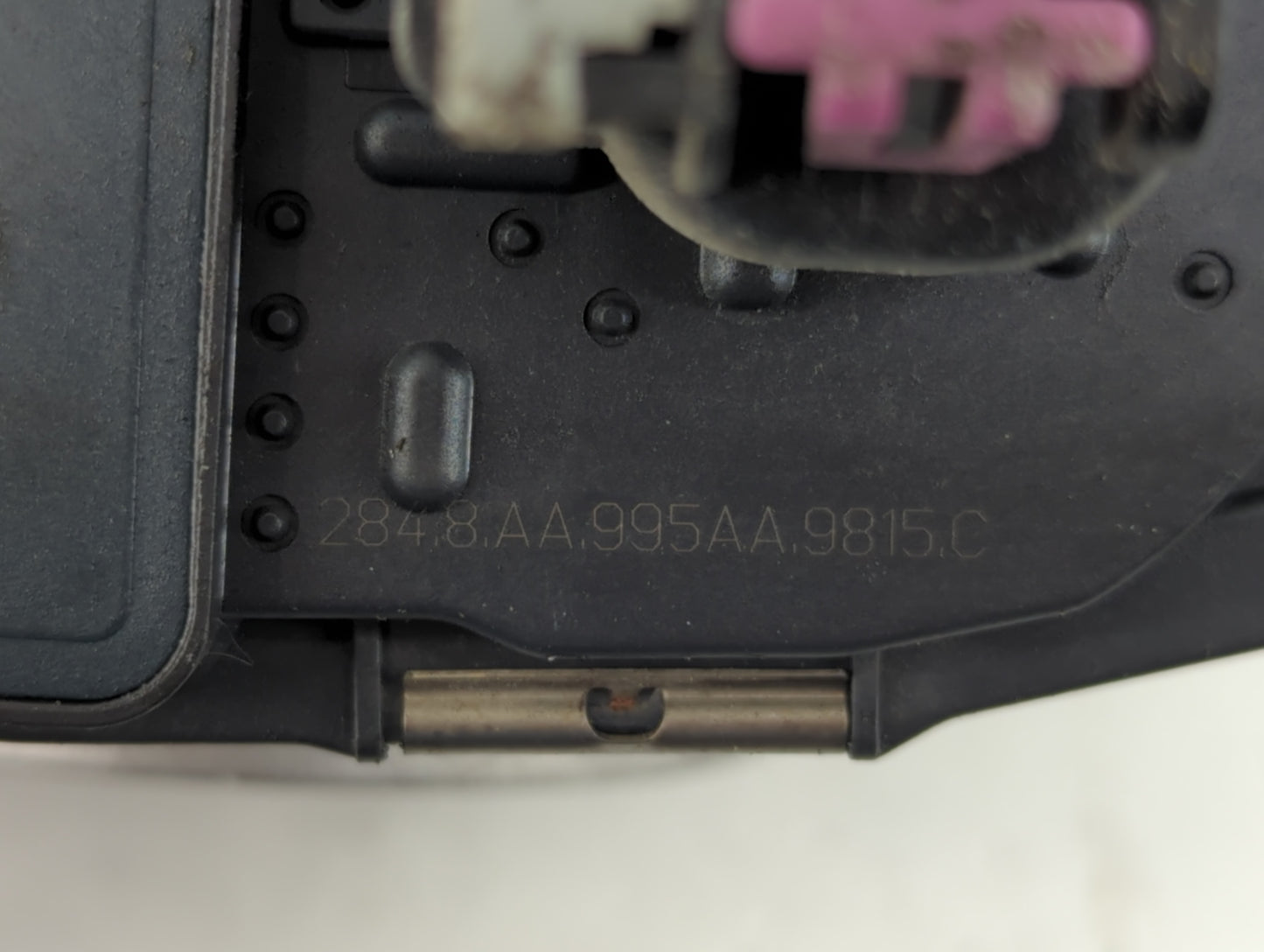 2009 Saturn Outlook Throttle Body P/N:0349AA995AA3123 Fits Fits 2007 2008 2010 2011 OEM Used Auto Parts - Oemusedautoparts1.com