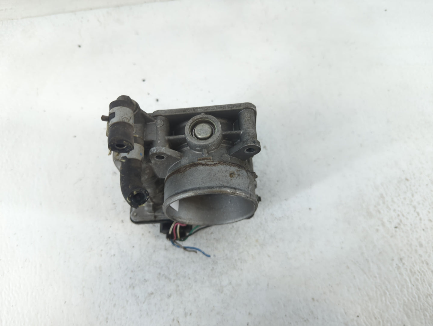 2011-2015 Nissan Rogue Throttle Body P/N:391951 RME60-15 Fits Fits 2011 2012 2013 2014 2015 OEM Used Auto Parts - Oemusedautoparts1.com