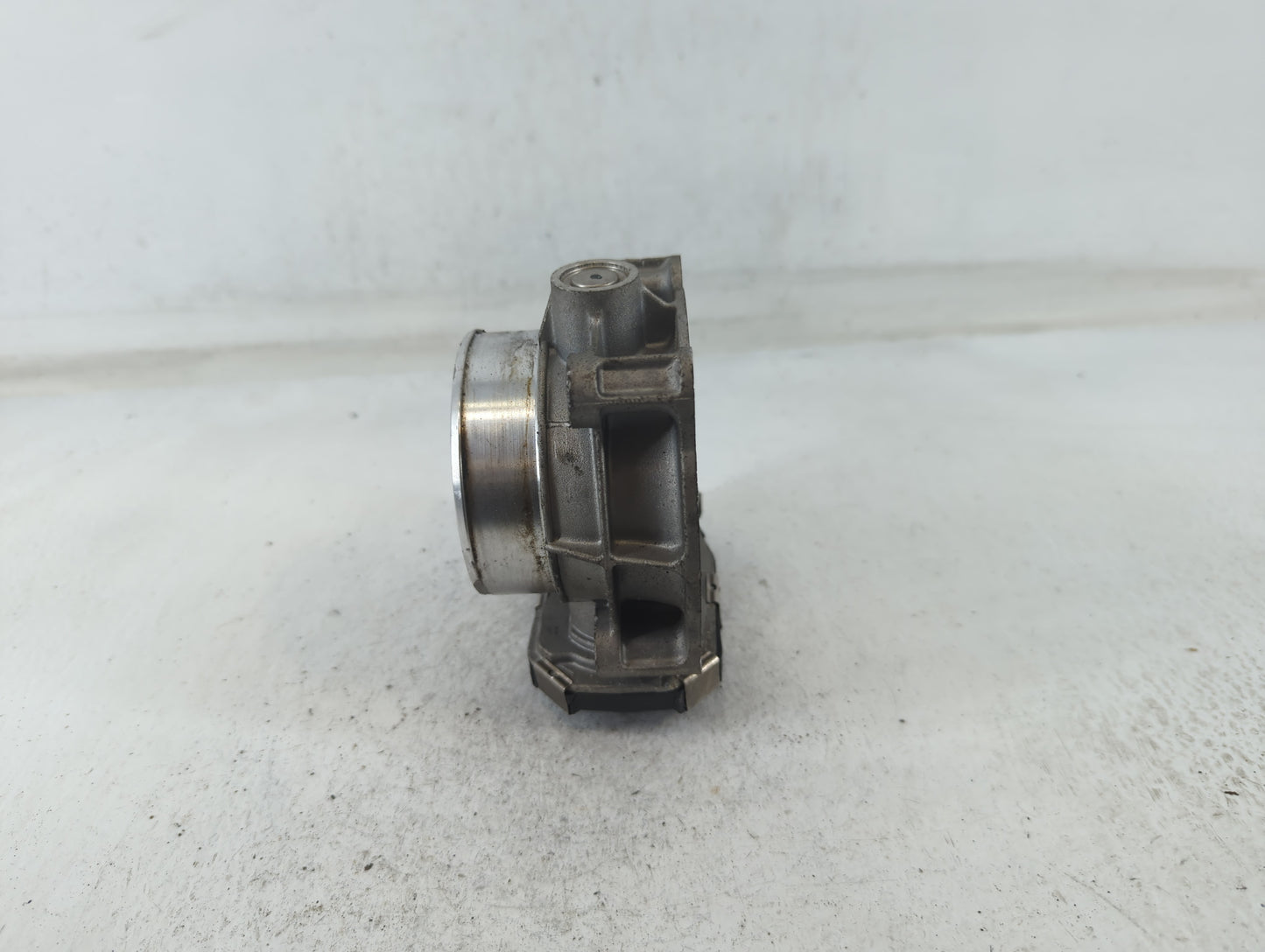 2012-2020 Buick Enclave Throttle Body P/N:12632172BA Fits Fits 2012 2013 2014 2015 2016 2017 2018 2019 2020 2021 2022 OEM Used Auto Parts - Oemusedautoparts1.com