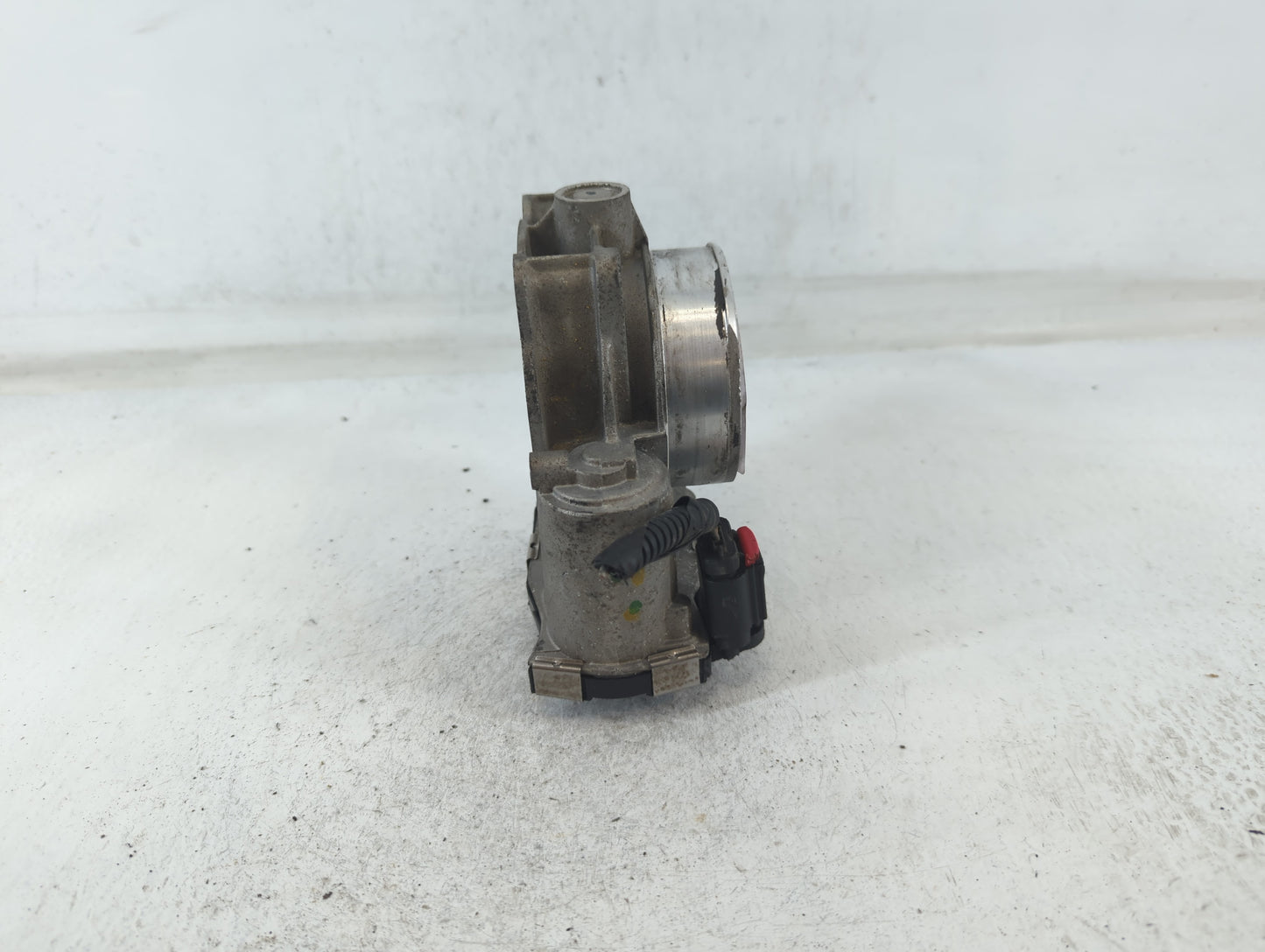 2012-2020 Buick Enclave Throttle Body P/N:12632172BA Fits Fits 2012 2013 2014 2015 2016 2017 2018 2019 2020 2021 2022 OEM Used Auto Parts - Oemusedautoparts1.com