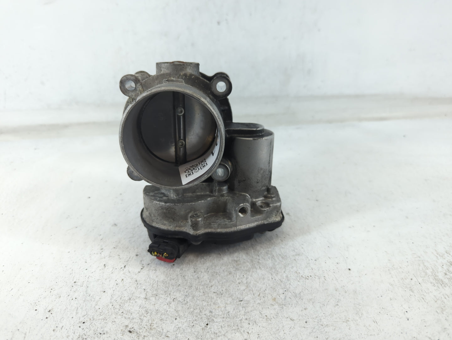 2013-2020 Ford Fusion Throttle Body P/N:DS7E-9F991-AG Fits Fits 2013 2014 2015 2016 2017 2018 2019 2020 2021 2022 OEM Used Auto Parts - Oemusedautoparts1.com