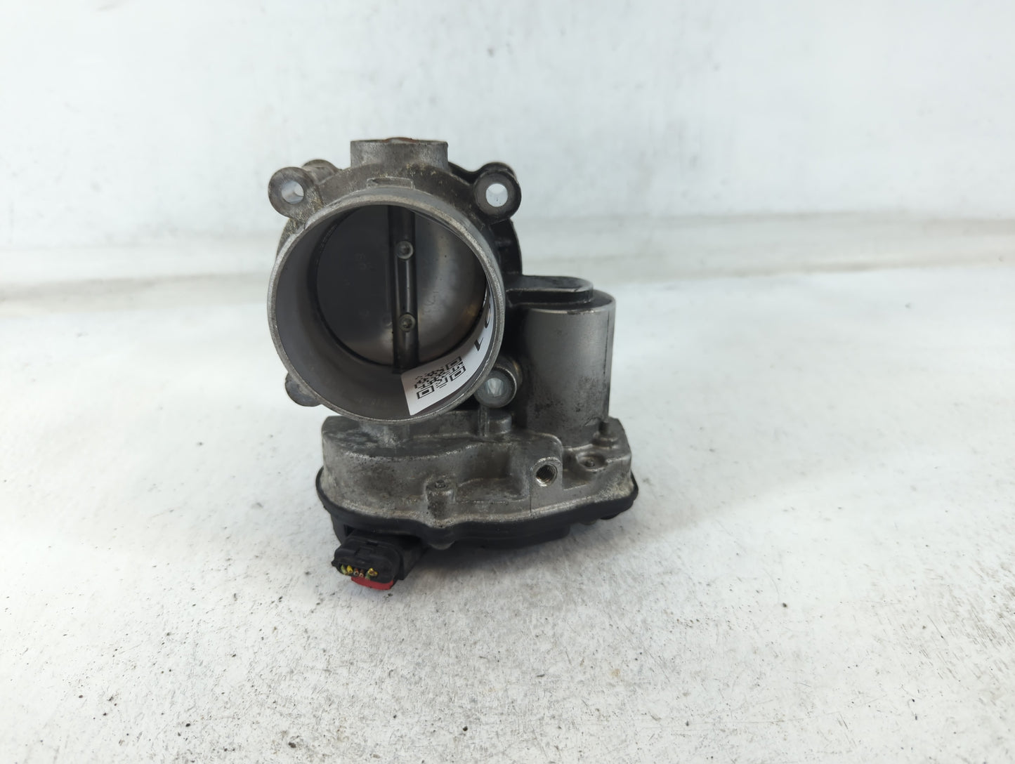 2013-2020 Ford Fusion Throttle Body P/N:DS7E-9F991-AG Fits Fits 2013 2014 2015 2016 2017 2018 2019 2020 2021 2022 OEM Used Auto Parts - Oemusedautoparts1.com