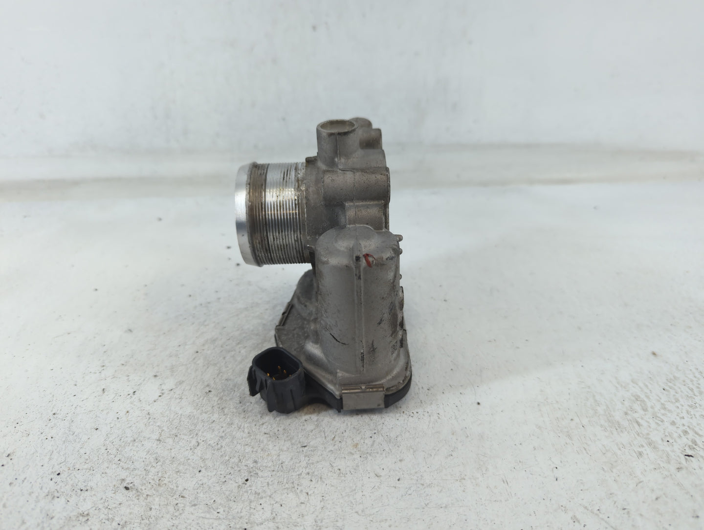 2013-2021 Buick Encore Throttle Body P/N:0 280 750 581 55 581662 Fits Fits 2011 2012 2013 2014 2015 2016 2017 2018 2019 2020 2021 OEM Used Auto Parts - Oemusedautoparts1.com