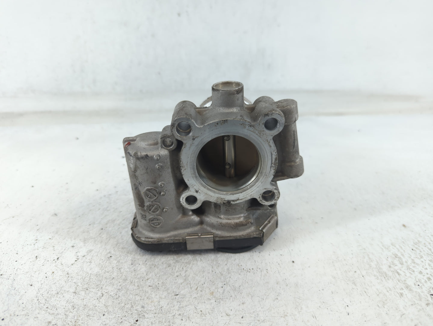 2013-2021 Buick Encore Throttle Body P/N:0 280 750 581 55 581662 Fits Fits 2011 2012 2013 2014 2015 2016 2017 2018 2019 2020 2021 OEM Used Auto Parts - Oemusedautoparts1.com