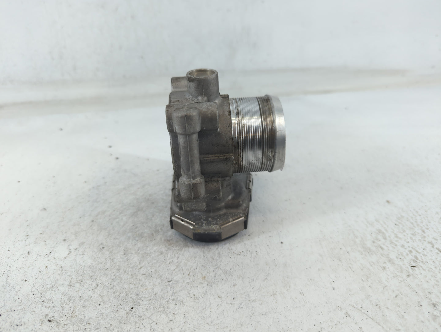 2013-2021 Buick Encore Throttle Body P/N:0 280 750 581 55 581662 Fits Fits 2011 2012 2013 2014 2015 2016 2017 2018 2019 2020 2021 OEM Used Auto Parts - Oemusedautoparts1.com