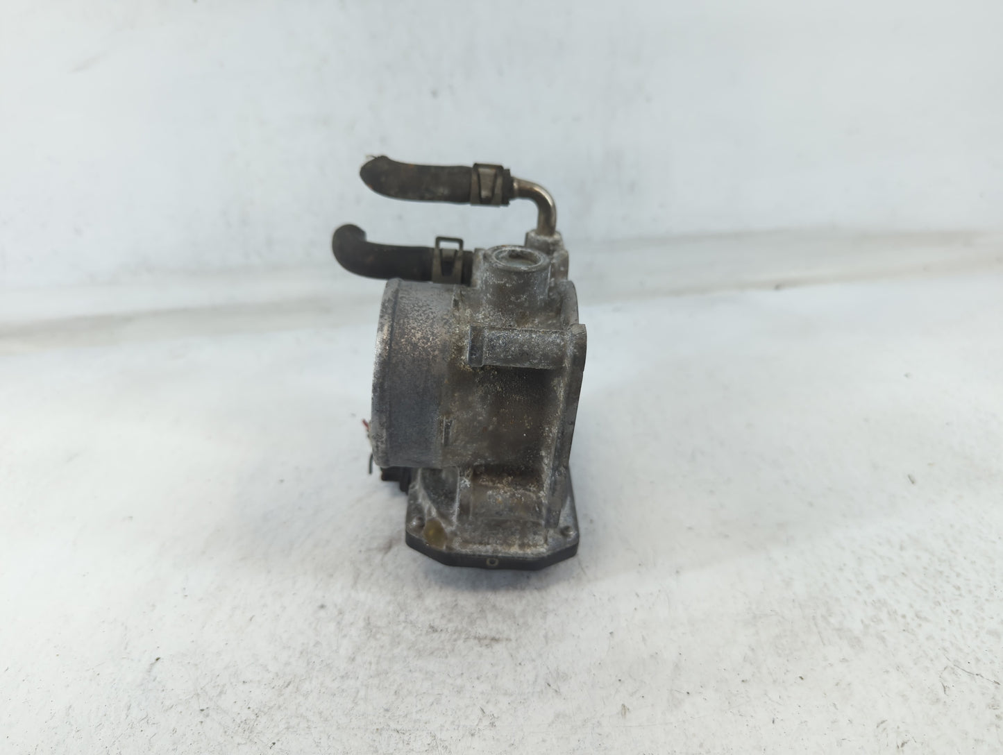2014-2020 Nissan Rogue Throttle Body P/N:3TA60-01 A Fits Fits 2013 2014 2015 2016 2017 2018 2019 2020 OEM Used Auto Parts - Oemusedautoparts1.com