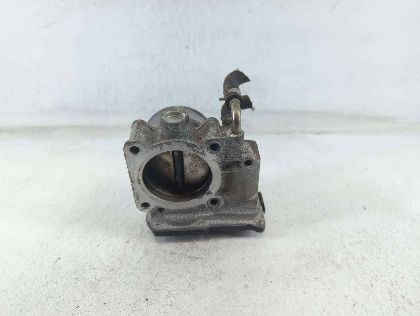 2014-2020 Nissan Rogue Throttle Body P/N:3TA60-01 A Fits Fits 2013 2014 2015 2016 2017 2018 2019 2020 OEM Used Auto Parts - Oemusedautoparts1.com