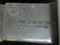 1994 Gmc S15 Tail Light Assembly Passenger Right OEM P/N:5973320 5973319, SAE AIRST 3 85 DOT TAIWAN, TYC 11-I324-IB Fits OEM Used Auto Parts - Oemusedautoparts1.com