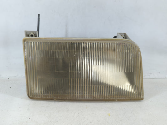 1992-1996 Ford F-150 Passenger Right Oem Head Light Headlight Lamp - Oemusedautoparts1.com