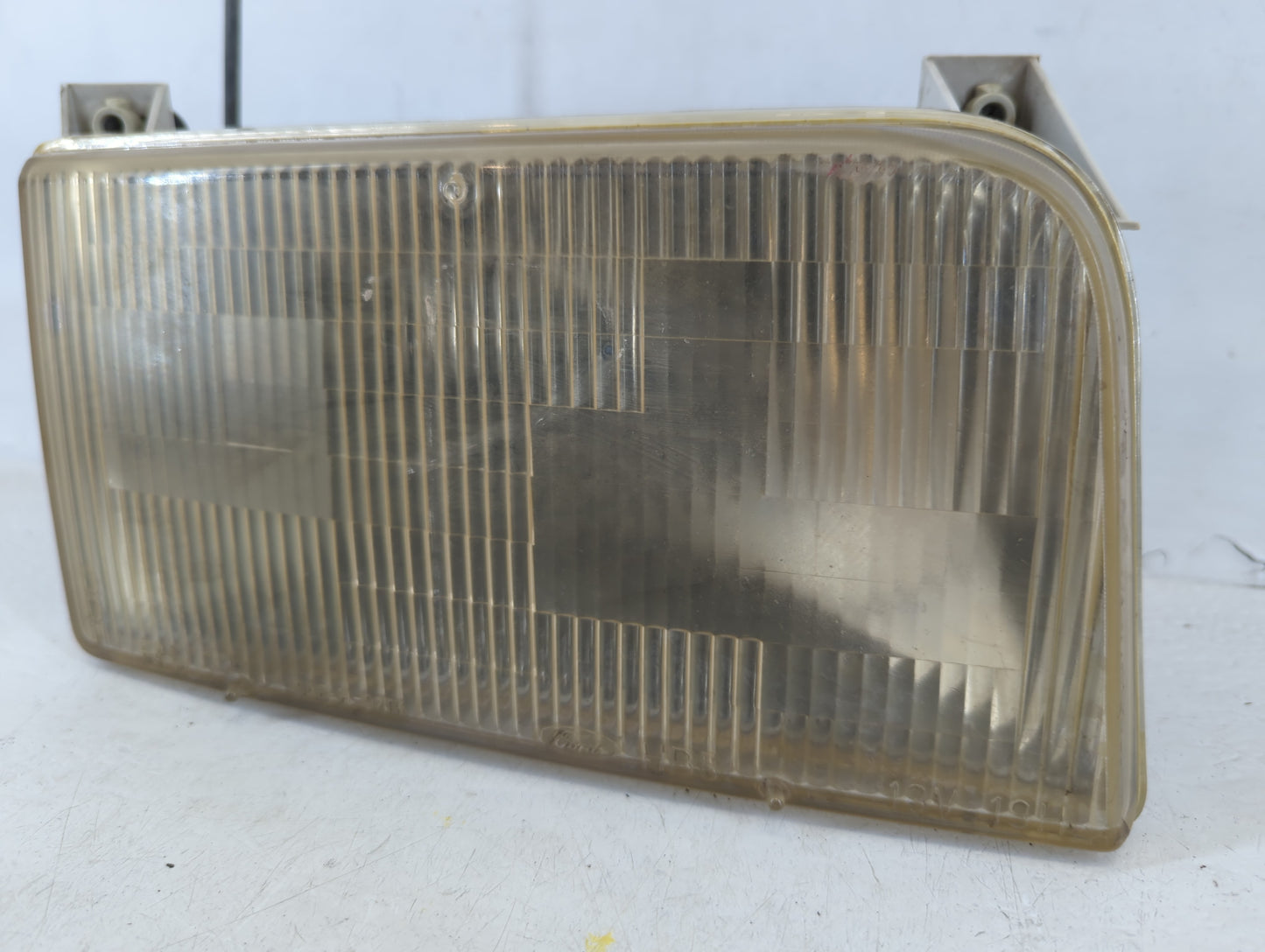 1992-1996 Ford F-150 Passenger Right Oem Head Light Headlight Lamp - Oemusedautoparts1.com