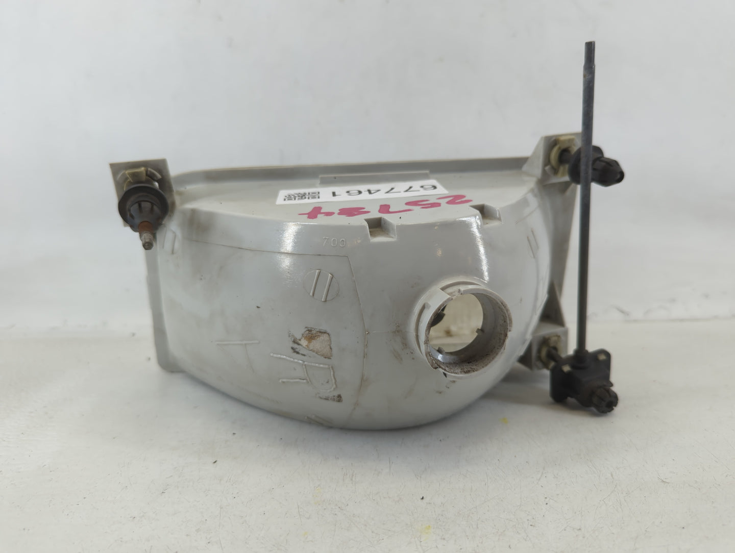 1992-1996 Ford F-150 Passenger Right Oem Head Light Headlight Lamp - Oemusedautoparts1.com