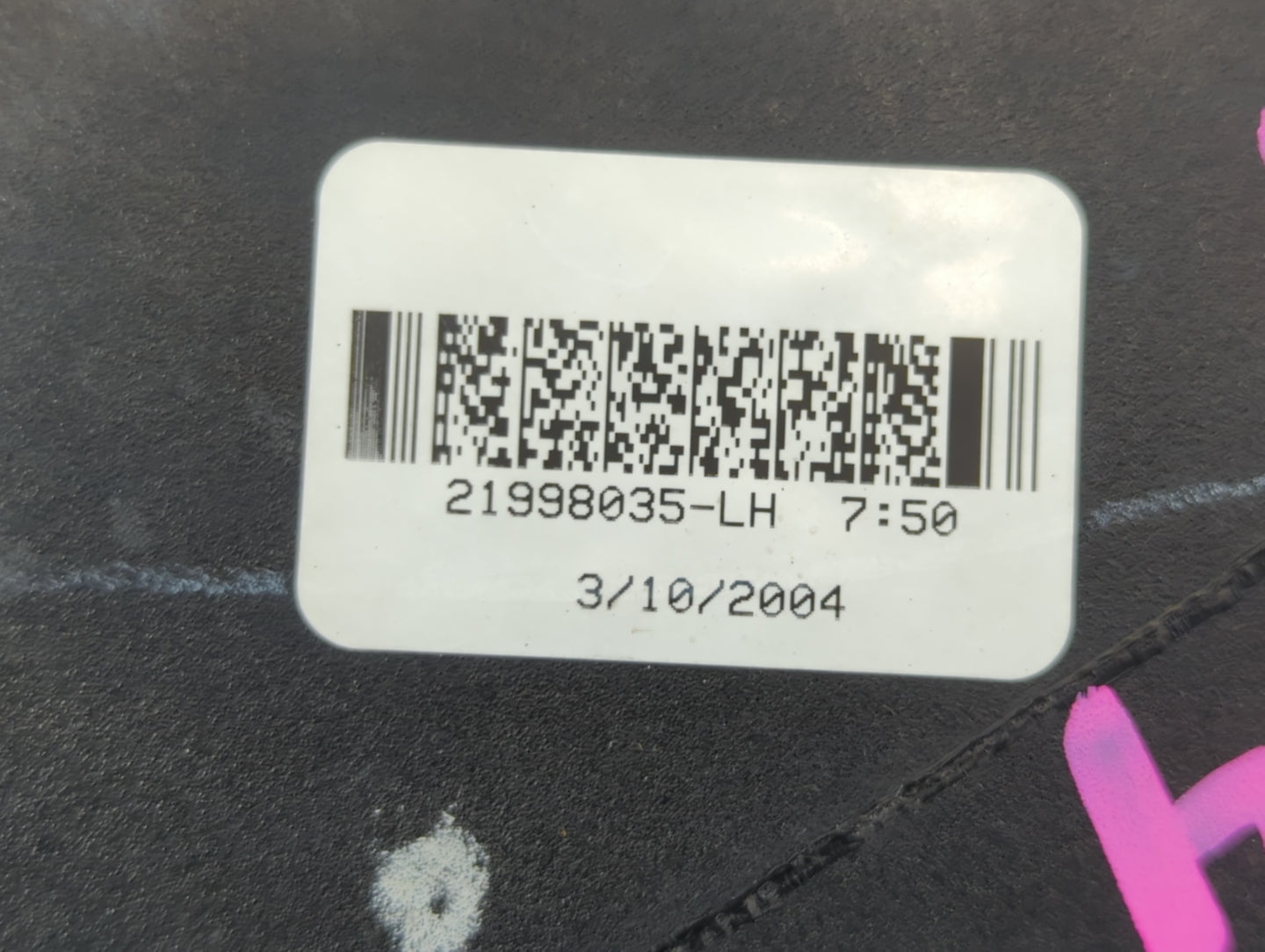 2004-2005 Chevrolet Colorado Driver Left Oem Head Light Headlight Lamp - Oemusedautoparts1.com