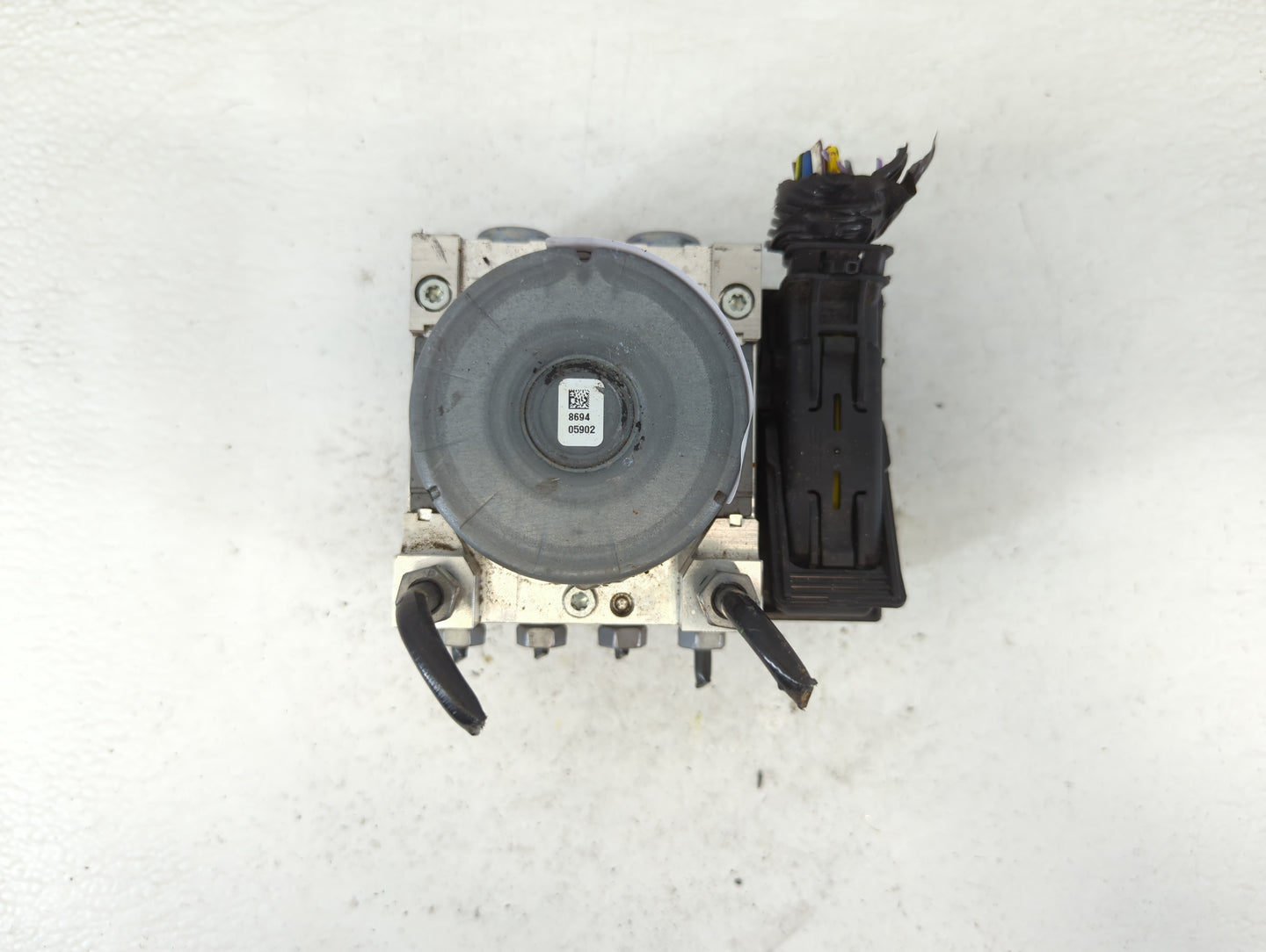 2019-2020 Lincoln Mkz ABS Pump Control Module Replacement P/N:KG9C-2B373-CD Fits Fits 2019 2020 OEM Used Auto Parts - Oemusedautoparts1.com