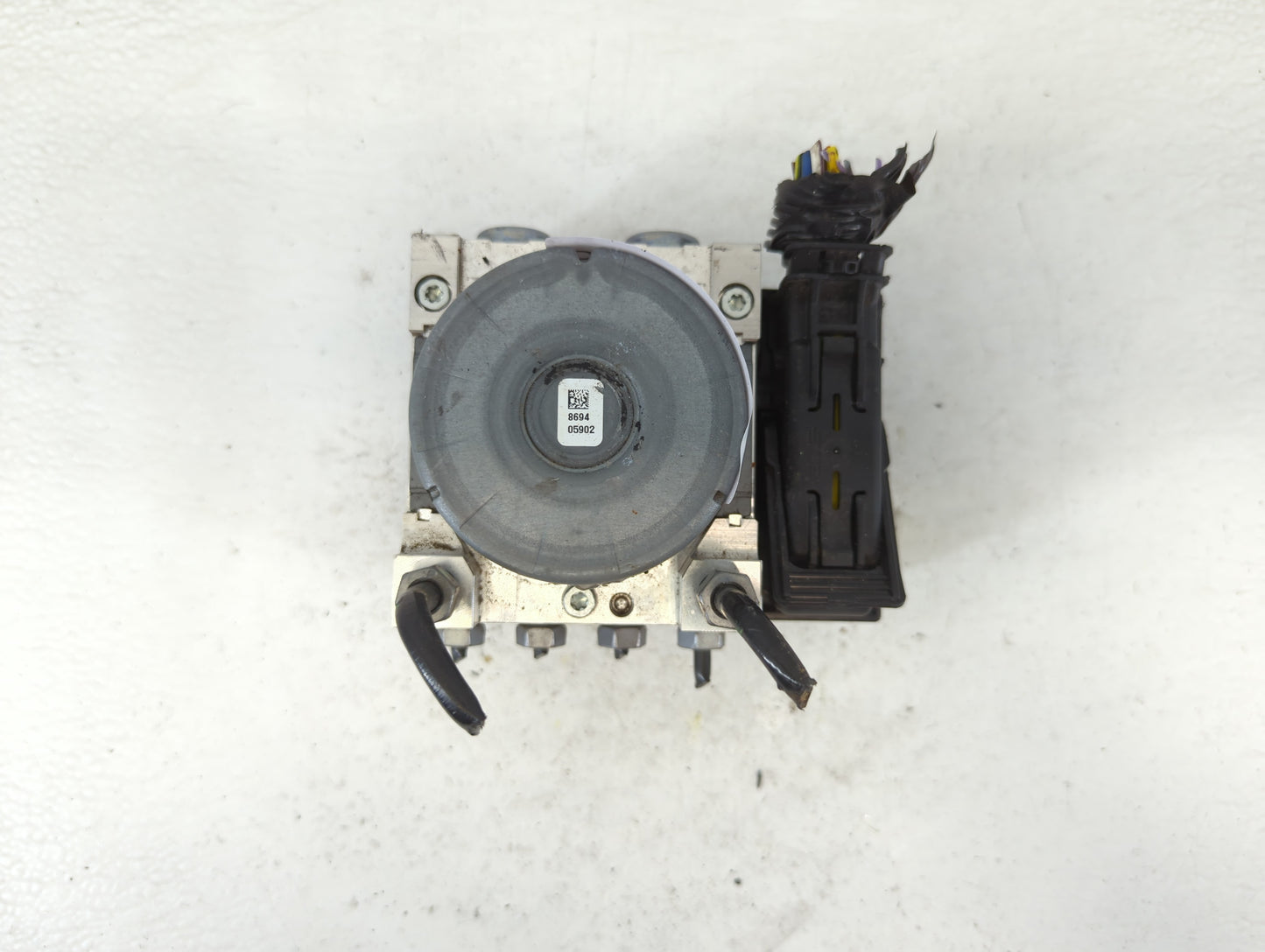 2019-2020 Lincoln Mkz ABS Pump Control Module Replacement P/N:KG9C-2B373-CD Fits Fits 2019 2020 OEM Used Auto Parts - Oemusedautoparts1.com