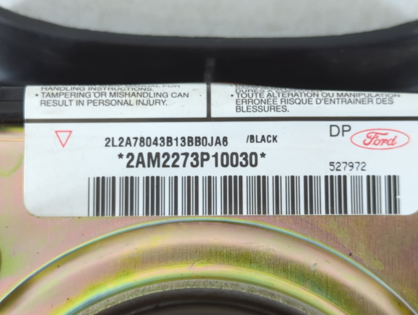 2002-2005 Mercury Mountaineer Air Bag Driver Left Steering Wheel Mounted P/N:2AM2273P10030 Fits Fits 2002 2003 2004 2005 OEM Used Auto Parts - Oemusedautoparts1.com