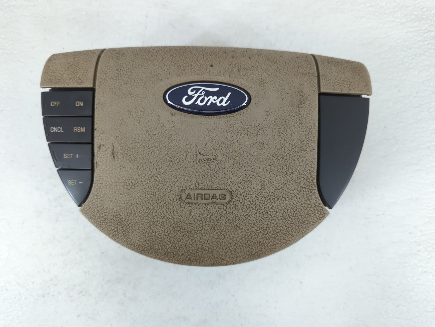 2005-2007 Ford Five Hundred Air Bag Passenger Right Dashboard OEM P/N:6F93 7403B13 AE3 Fits Fits 2005 2006 2007 OEM Used Auto Parts - Oemusedautoparts1.com