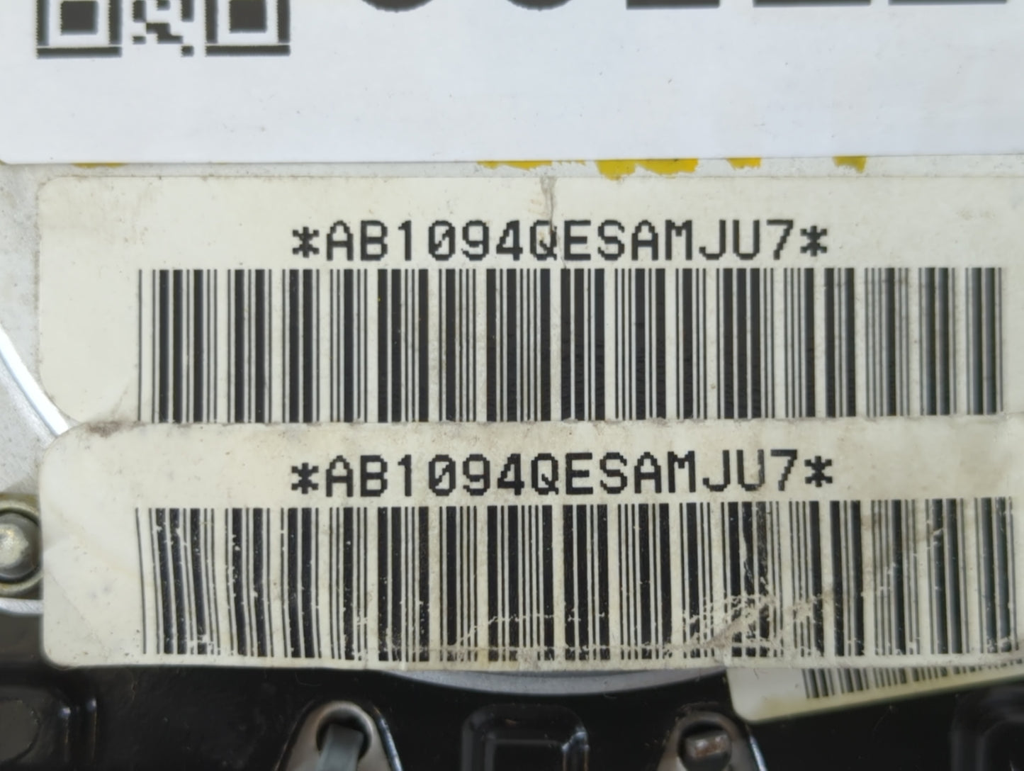 2004 Chevrolet S10 Blazer Air Bag Driver Left Steering Wheel Mounted P/N:16761164 Fits Fits 2001 2002 2003 2005 OEM Used Auto Parts - Oemusedautoparts1.com