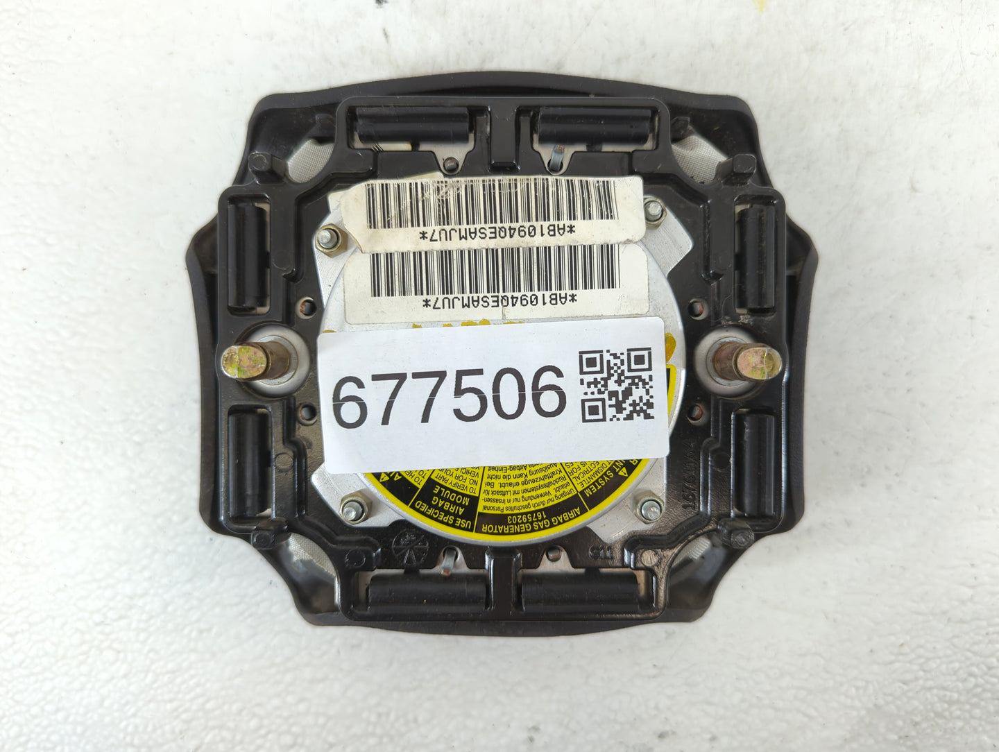 2004 Chevrolet S10 Blazer Air Bag Driver Left Steering Wheel Mounted P/N:16761164 Fits Fits 2001 2002 2003 2005 OEM Used Auto Parts - Oemusedautoparts1.com