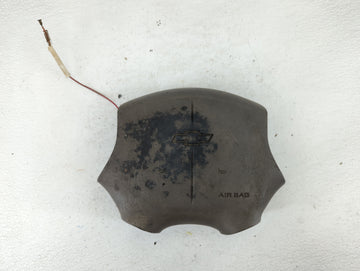 2001-2005 Chevrolet Malibu Air Bag Driver Left Steering Wheel Mounted Fits Fits 2001 2002 2003 2004 2005 OEM Used Auto Parts - Oemusedautoparts1.com