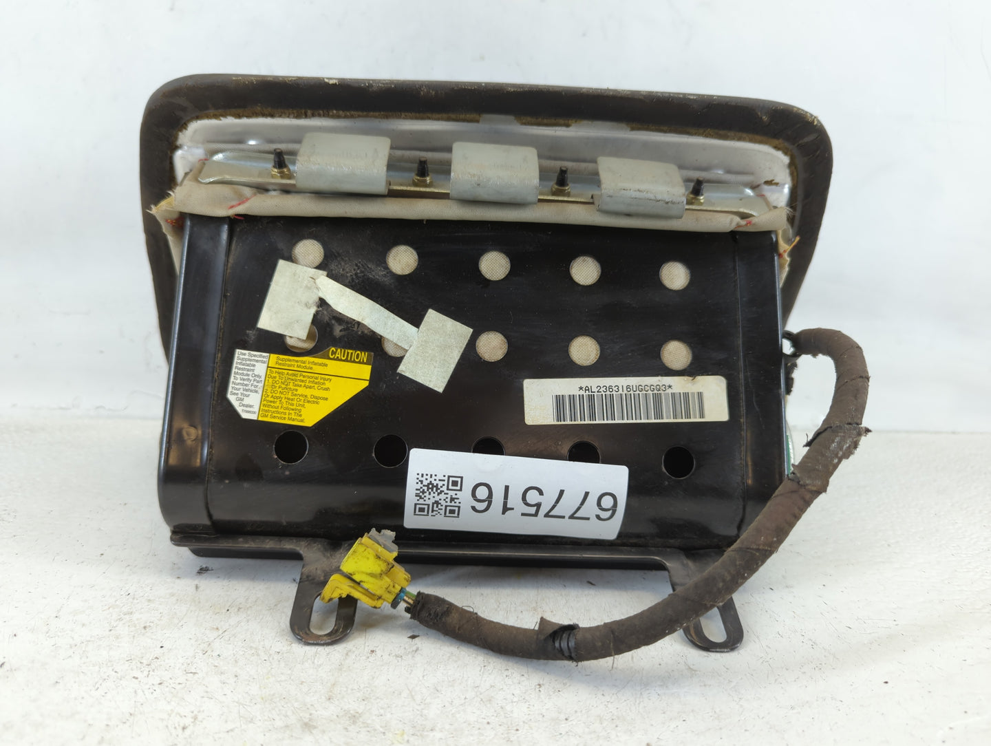 2000 Pontiac Granam Air Bag Passenger Right Dashboard OEM P/N:AL236316UGCGQ3 Fits Fits 1999 2001 2002 2003 2004 2005 OEM Used Auto Parts - Oemusedautoparts1.com