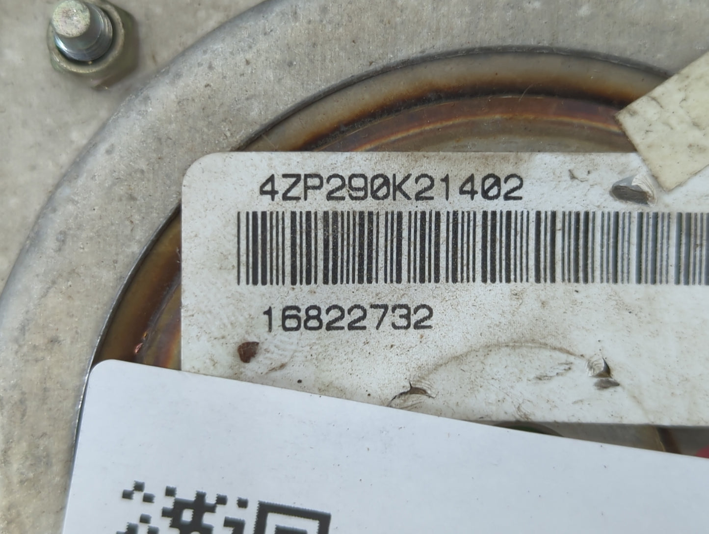 2002-2004 Dodge Dakota Air Bag Driver Left Steering Wheel Mounted P/N:16822732 4ZP290K21402 Fits Fits 2001 2002 2003 2004 OEM Used Auto Parts - Oemusedautoparts1.com