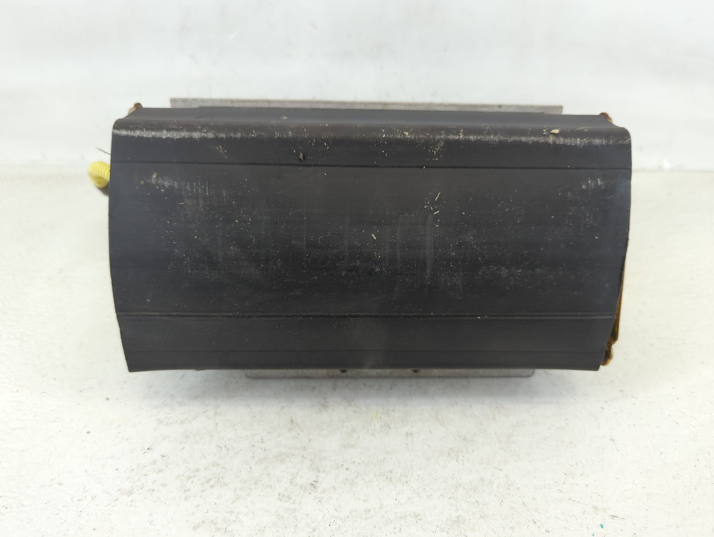 1998-1999 Dodge Durango Air Bag Driver Left Steering Wheel Mounted P/N:P55314816AD Fits Fits 1998 1999 OEM Used Auto Parts - Oemusedautoparts1.com